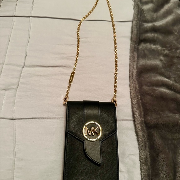 Michael Kors Carmen NS small phone Crossbody bag - Picture 2 of 13